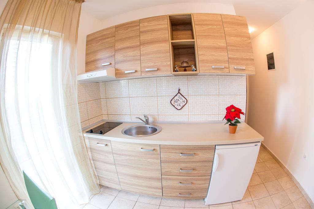 Villa Nadezda Petrovac Bagian luar foto