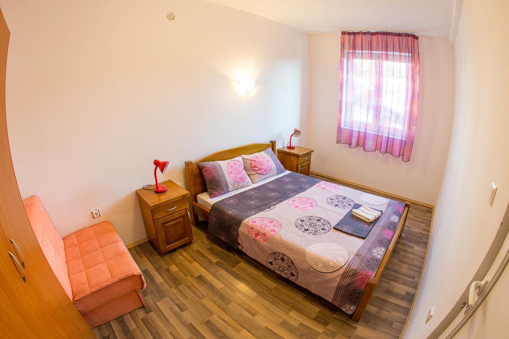 Villa Nadezda Petrovac Bagian luar foto