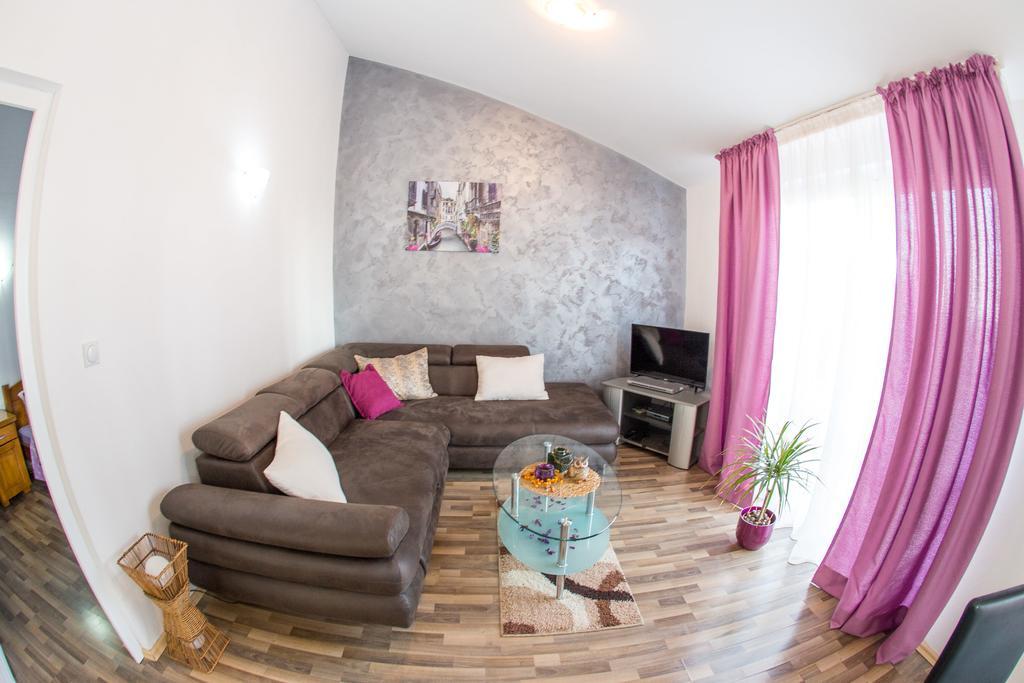 Villa Nadezda Petrovac Bagian luar foto